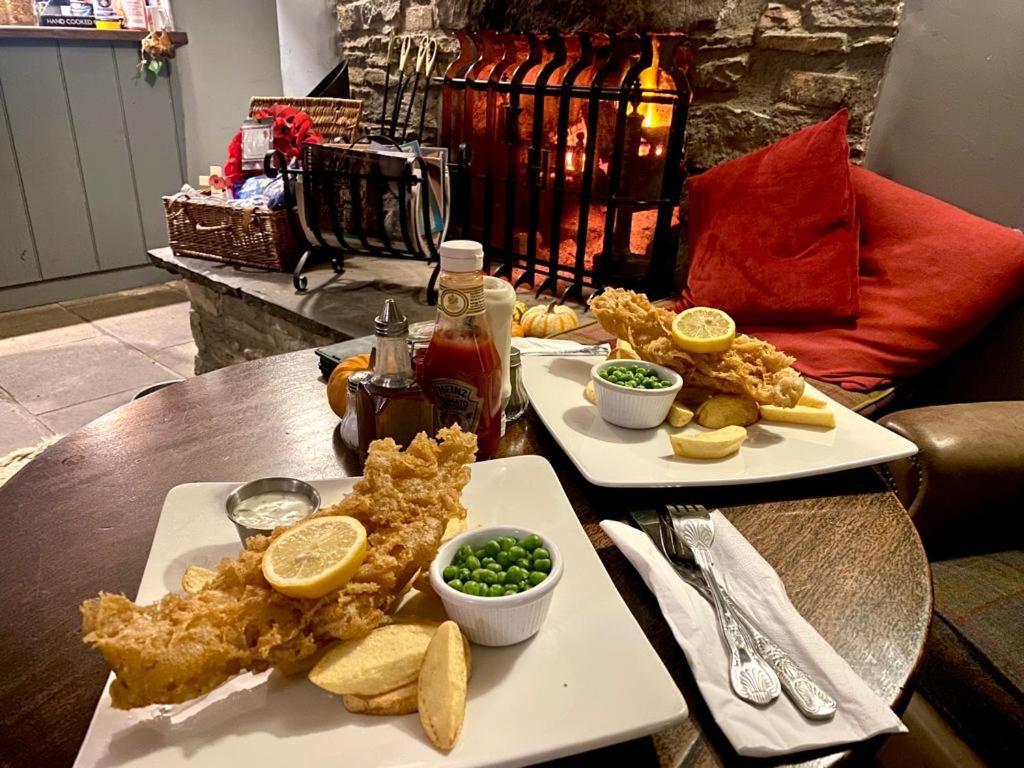 Kings Head - Riverside, 雷文斯通代尔 外观 照片